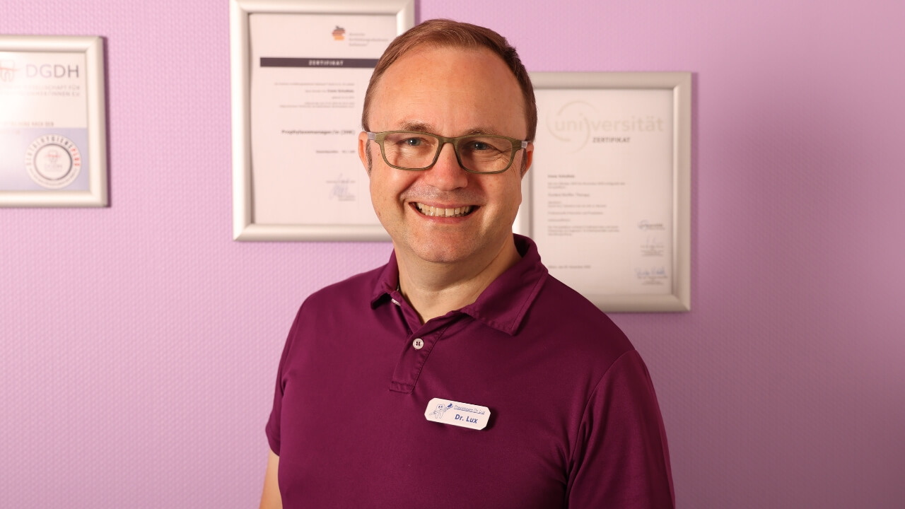 Dr. Christian Lux